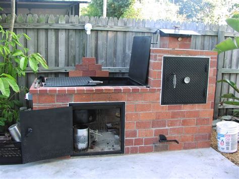 Brick Barbecue | Brick bbq, Backyard bbq pit, Brick grill