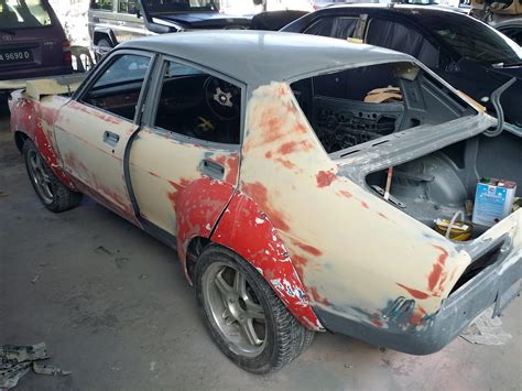 A Datsun Turbo Violet from 1974: Restoring the Datsun 120Y B210 Body (Update 2)...Datsun 120Y ...