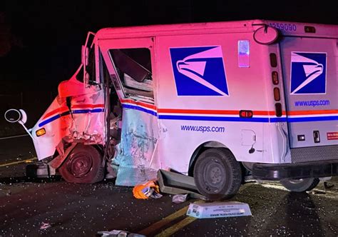 Accident Involving Postal Truck - KOGT