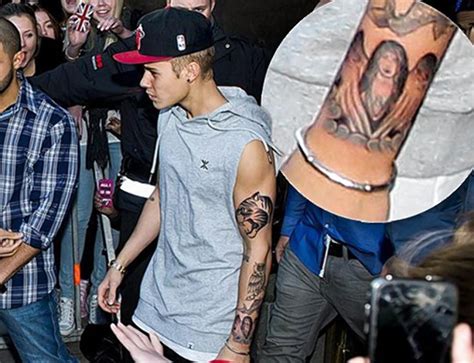 Justin Bieber posts old shirtless cuddling photo with Selena Gomez - NY ...