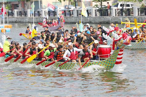 Dragon Boat Festival In Taiwan - Photo of the Day: 2011 Dragon Boat Festival Races in ... : The ...