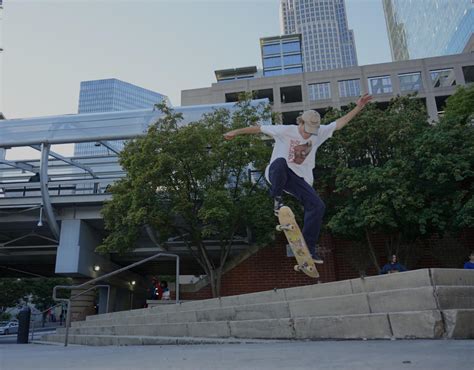 uptown skating : r/Charlotte