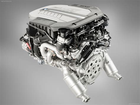 V12 Engine Mighty v12 from bmws 760li | Bmw v12, Bmw 7 series, Engineering