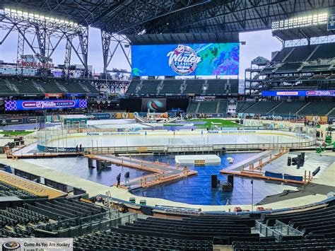 In Honor Of Ballpark Hockey, Tasty Winter Classic Hot Links - The Hockey News Seattle Kraken ...