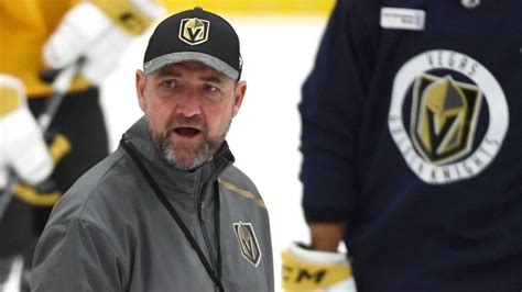 REPORTS: Ex-Golden Knights coach Peter DeBoer headed to Dallas