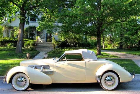 cord car - Google Search | Antique cars, Classic cars vintage, Classic cars