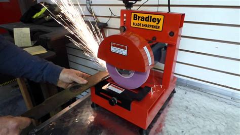 Bradley S81 Blade Sharpener for Lawn Mowers sle - YouTube