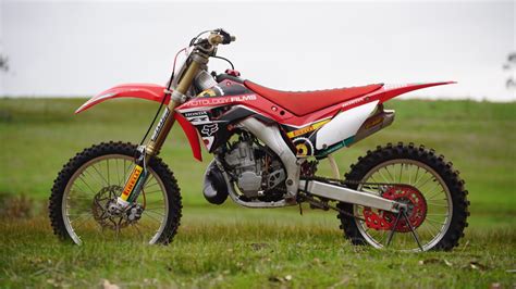 Build story behind Adam Riemann's 2007 Honda CR250R - Australasian Dirt ...