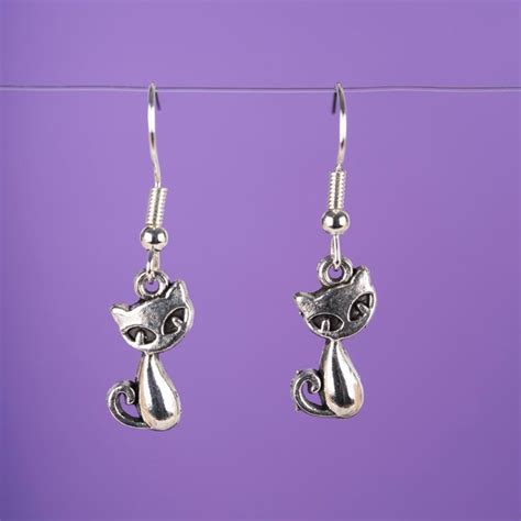 Cat Earrings - Etsy