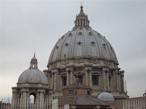 Chronicles of a Cape Cod Girl: The Dome of St. Peter's Basilica