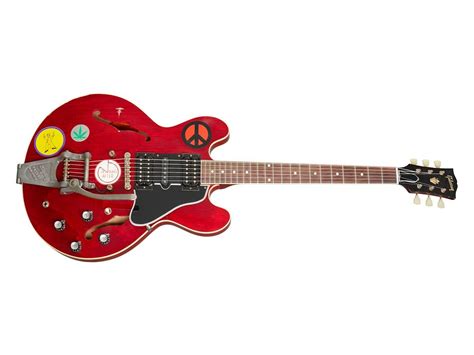 Transport yourself to Woodstock ‘69 with Alvin Lee’s signature ES-335