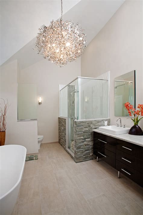 Modern Bathrooms Designs and Remodeling | HTRenovations