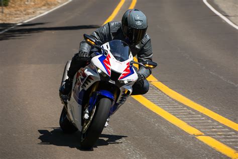 2023 Honda CBR1000RR-R SP Fireblade 30th Anniversary Review - Cycle News