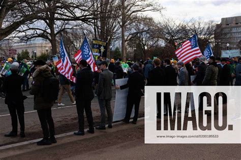 50th Annual March For Life Members of The New Columbia Movement ...