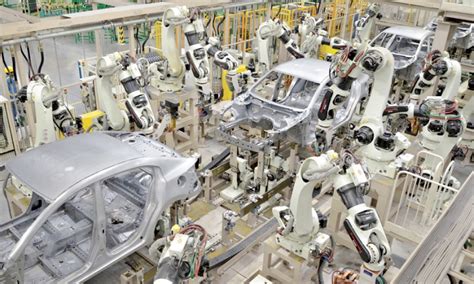 Japanese automakers march into Mexico, set up export base | Automotive News