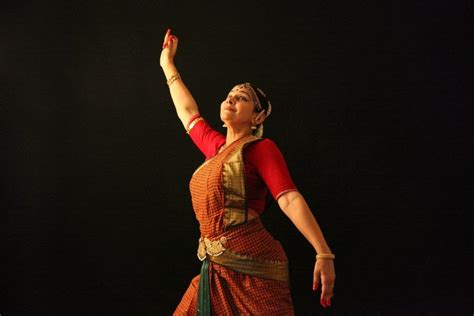 Carnatic Music - Art Asia