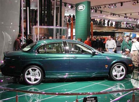 2003 Jaguar S-Type R - Gallery | Top Speed