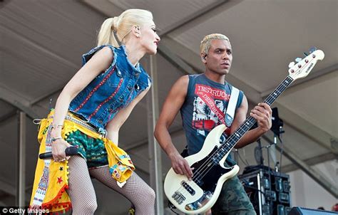 Gwen Stefani wows the crowd with No Doubt at the New Orleans Jazz Fest ...