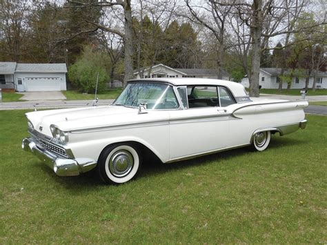 1959 Ford Fairlane 500 Skyliner | Auburn Spring 2019 | RM Sotheby's