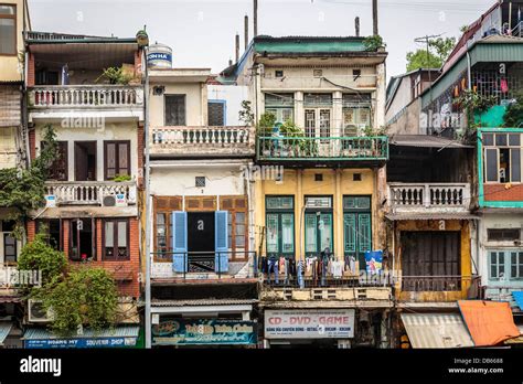 Building architecture and a street in the Old Quarter of Hanoi Stock Photo, Royalty Free Image ...