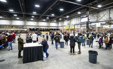 Pa. Farm Show 2023 food court to open a day early with free parking - pennlive.com