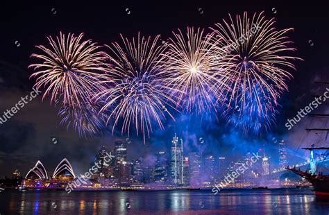 Fireworks Seen Above Sydney Opera House Editorial Stock Photo - Stock ...