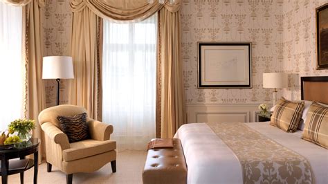 River-View Suite in Prague | Luxury Hotel | Four Seasons Hotel Prague