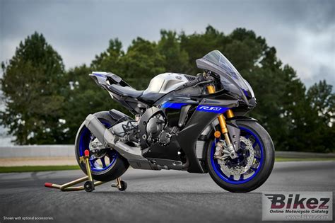 Yamaha YZF-R1M poster