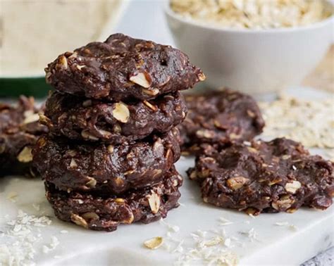 Vegan No-Bake Cookies Recipe - The Edgy Veg