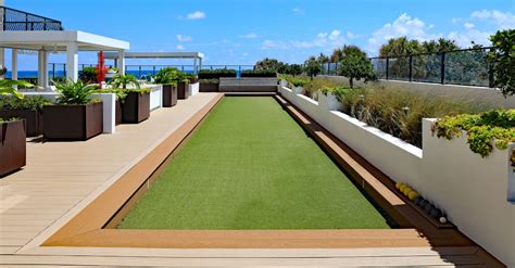 A Complete Guide to Artificial Grass for Rooftop Decks