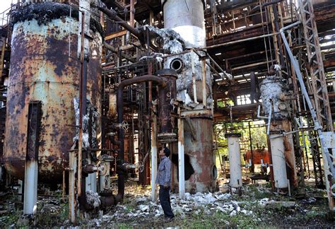 The 1984 Bhopal Disaster in India — A Message for Industrialists | by ...