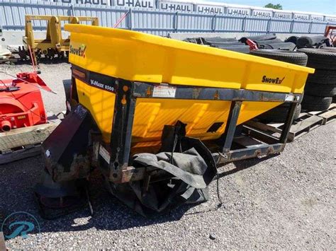 SnowEx V-Maxx 8500 Sander Spreader Box (No Controls) - Roller Auctions