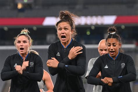 Watch the New Zealand Women's Rugby Team's Olympic Haka | POPSUGAR Fitness Photo 3