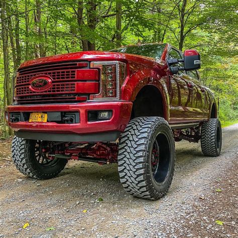 2017 Ford F250 Super Duty Platinum Ultimate | Ford Daily Trucks