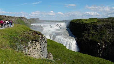 GULLFOSS ("GOLDEN FALLS") WATERFALL, ICELAND (4K) - YouTube