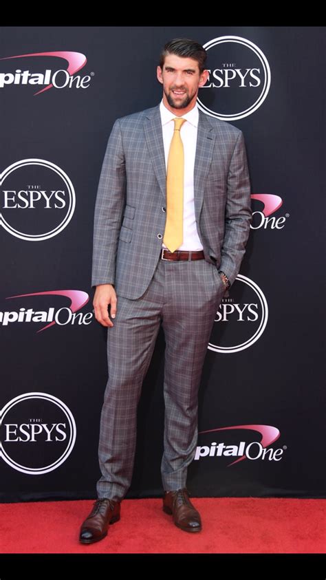 Michael Phelps at the 2017 ESPYS | Team usa olympics, Suit fashion, Mens fashion suits