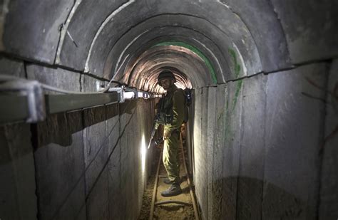 Vietnam To Gaza: It's All About Tunnel Warfare History | Oldest Military Technique | Reckon Talk