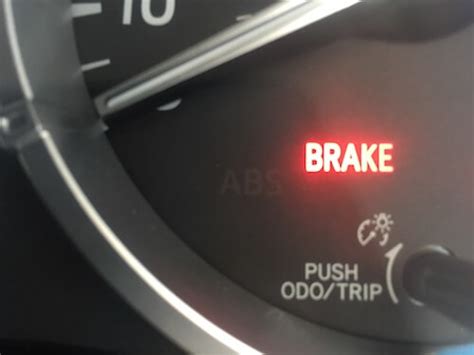 What Makes The Brake Warning Light Come On | Homeminimalisite.com