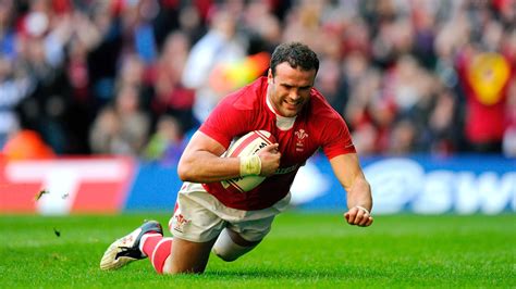 Six Nations Rugby | Greatest XV Profile: Jamie Roberts