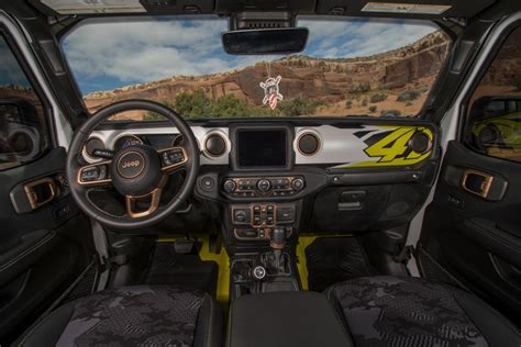 2017 Jeep Scrambler Interior | Reviewmotors.co