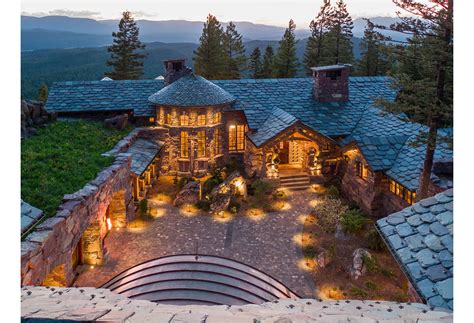 Great Northern Lodge, Whitefish, Montana - Centre Sky Architecture