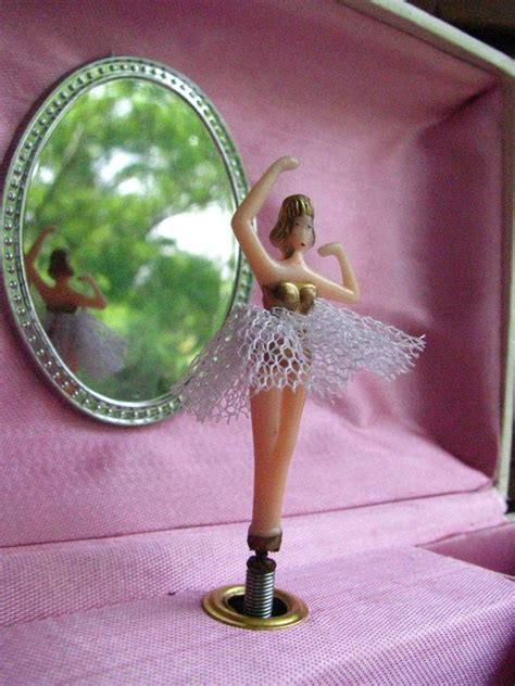 Vintage Musical Ballerina Jewelry Box | Ballerina jewelry box ...