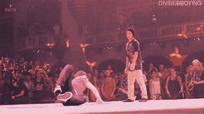 Breakdancing GIFs | Others