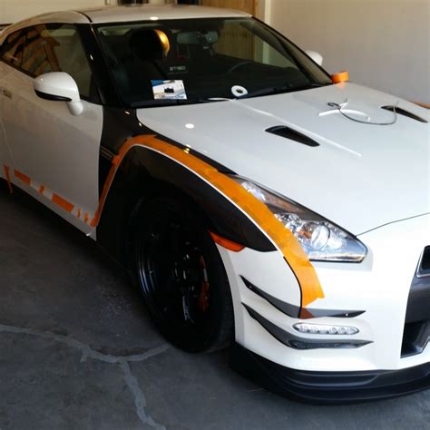 Godzilla rises - More GTR work - BetaCuts Custom Vinyl Design & Sign ...