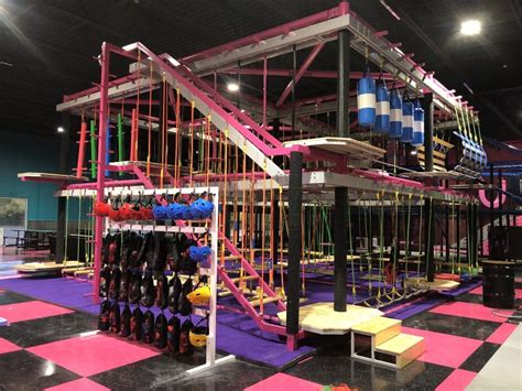 Indoor Trampoline Park - Ottawa Ontario - Flying Squirrel