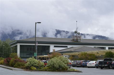 Finalists for Juneau police chief address community policing at town halls