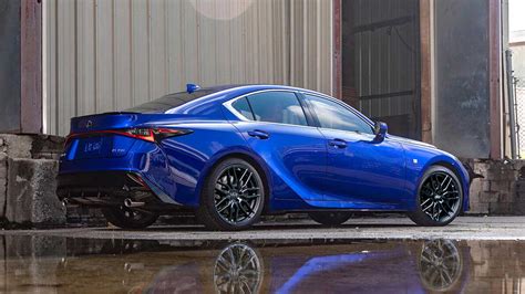 Lexus IS350 F Sport 2023: Specs, Price, Features