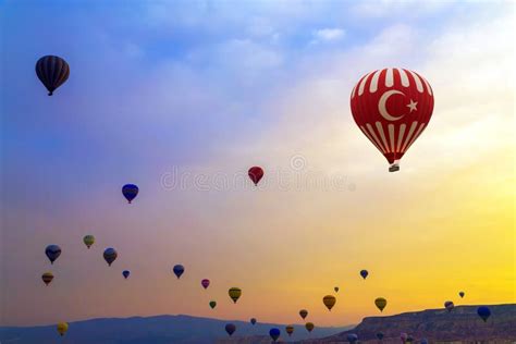Hot Air Balloons Sunset, Cappadocia, Turkey Stock Image - Image of pursuit, mountain: 45956045
