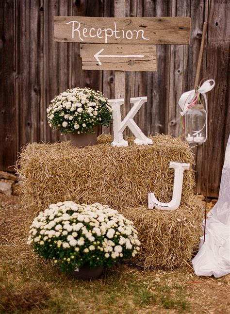 30 Awesome Rustic Wedding Sign Ideas - Elegantweddinginvites.com Blog