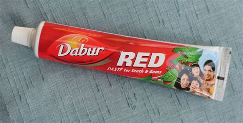 Dabur Red Ayurvedic Toothpaste 200g – Mandi 2 Mall